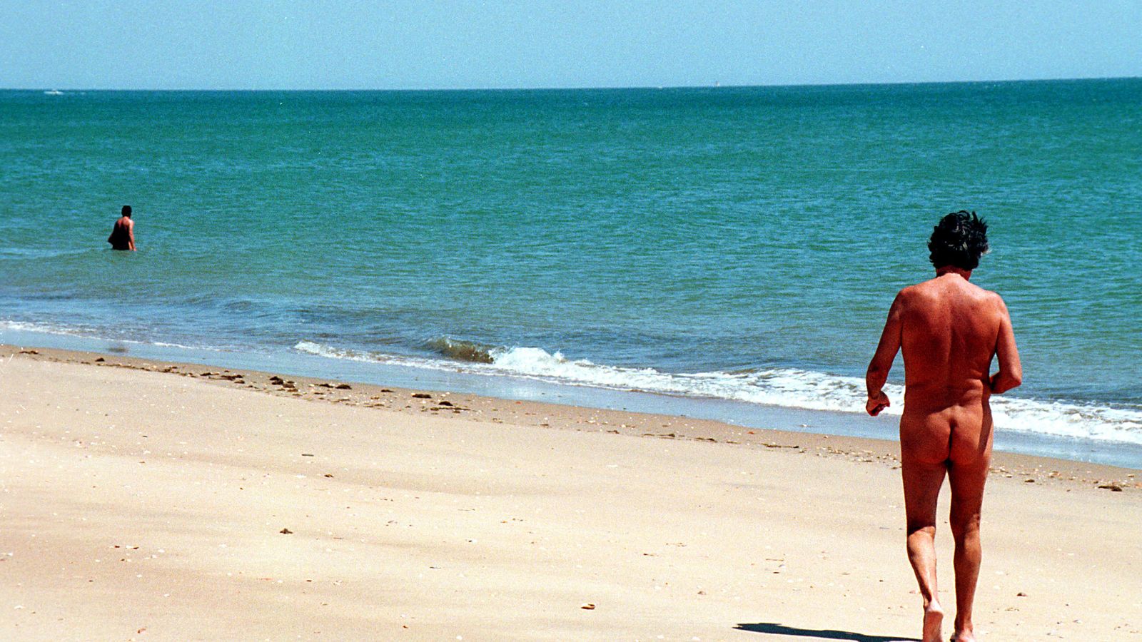 Las mejores playas de Huelva para bañarse desnudo.