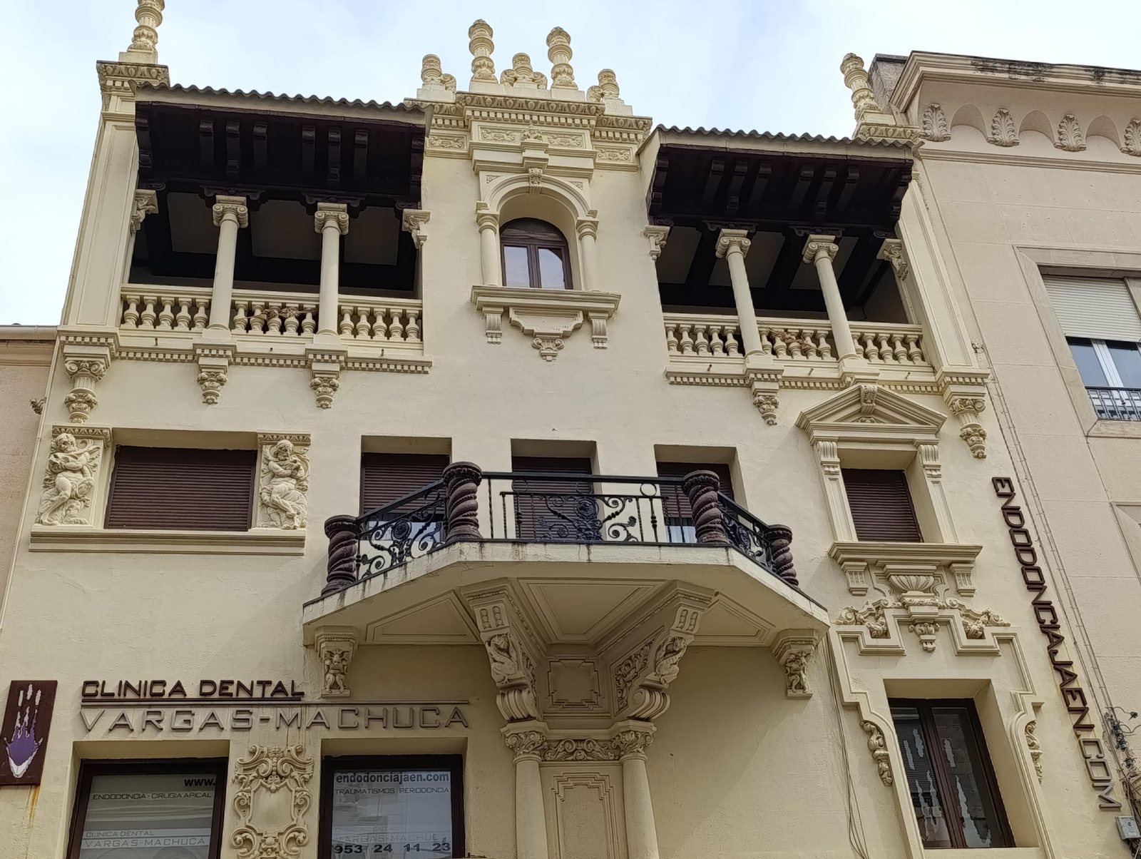Este antiguo palacete es uno de los edificios favoritos de La Carrera de Helena Arjona.