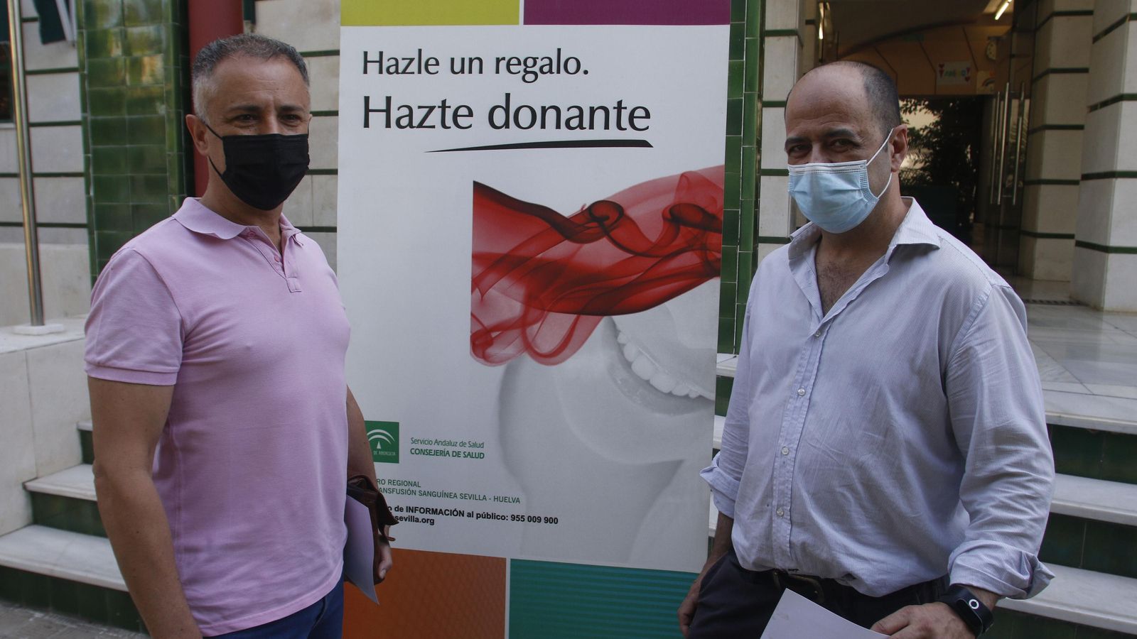 Los donantes Juan Luis García Enrique y Alberto Macías Atienza.