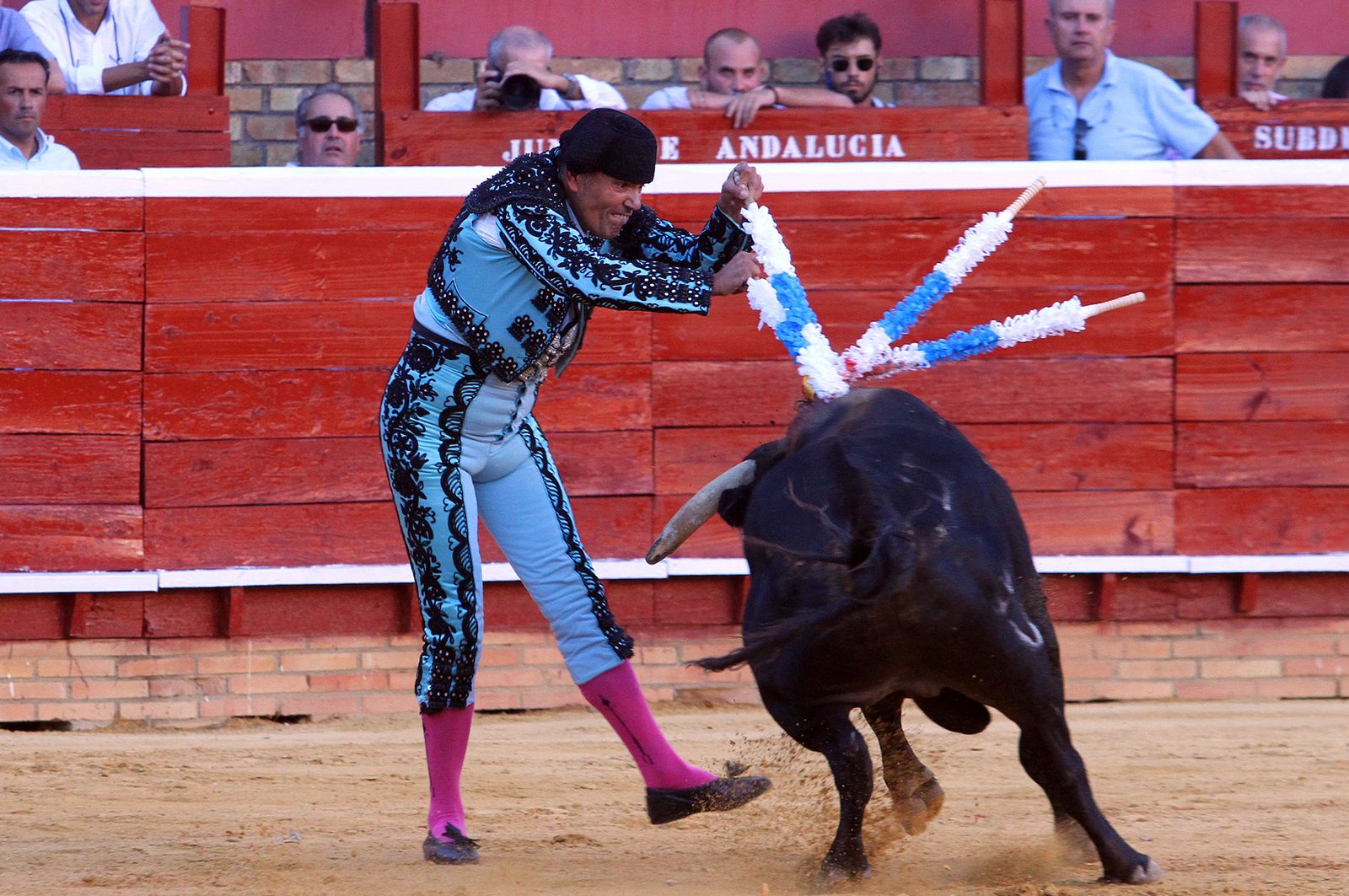 Imágenes de la Novillada de Rafael Serna, Emilio Silvera y Rodrigo Molina.