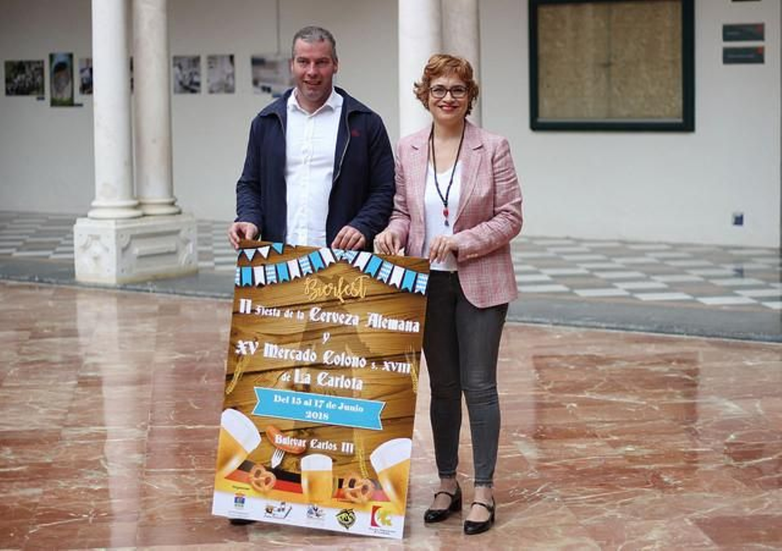 El alcalde, Antonio Granados, y la diputada provincial de Cultura, Marisa Ruz.