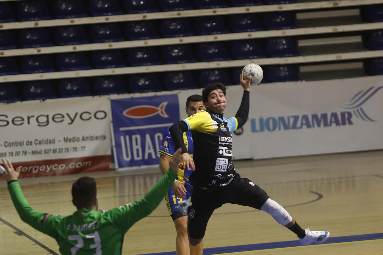 Las fotos del Balonmano Ciudad de Algeciras -La Salle Córdoba de Primera Nacional