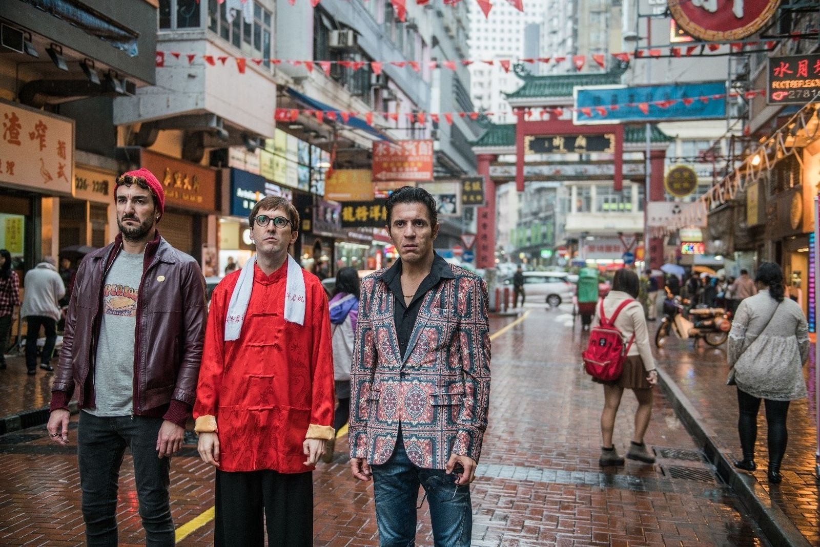 Esparbé, López y Bachir, en una imagen de 'Perdiendo el Este'.