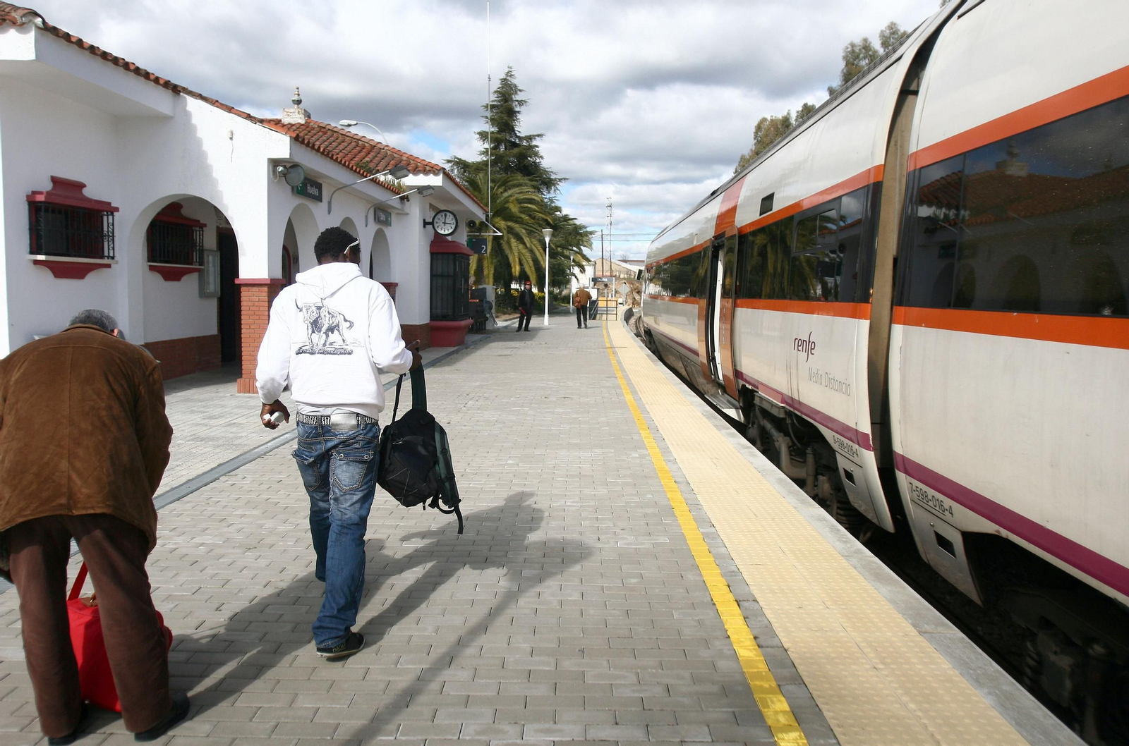 Una estación de la línea Huelva-Zafra.
