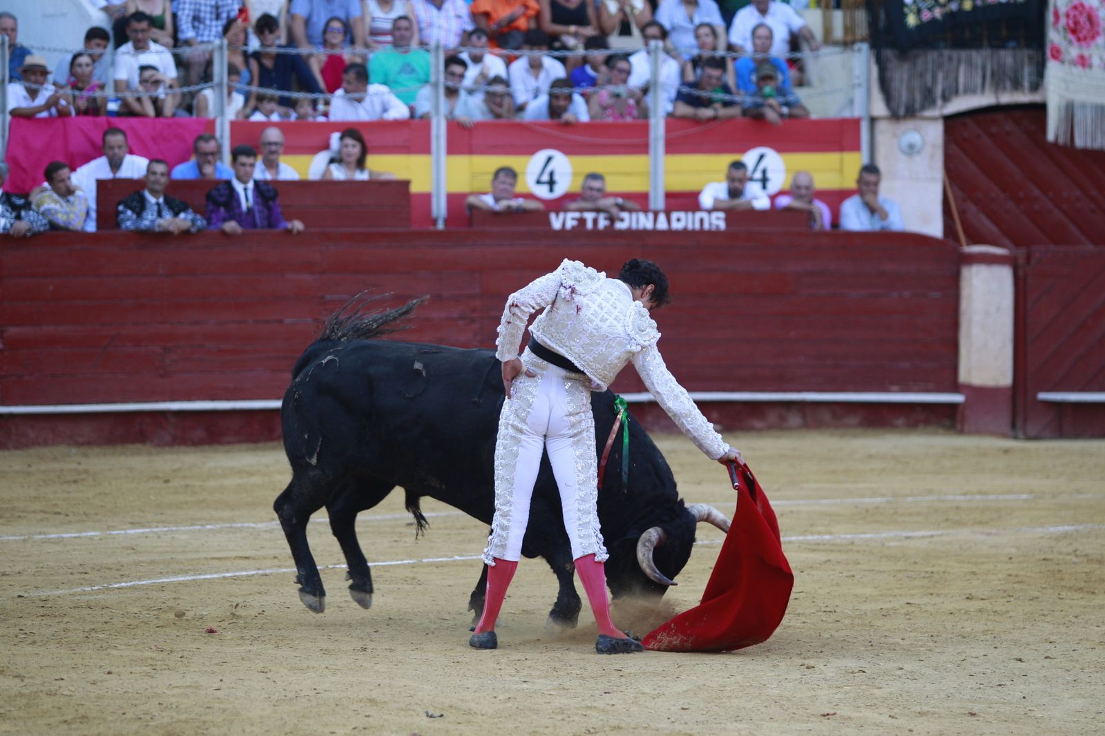 Imágenes del triunfo del torero almeriense Jorge Martínez el día de su alternativa