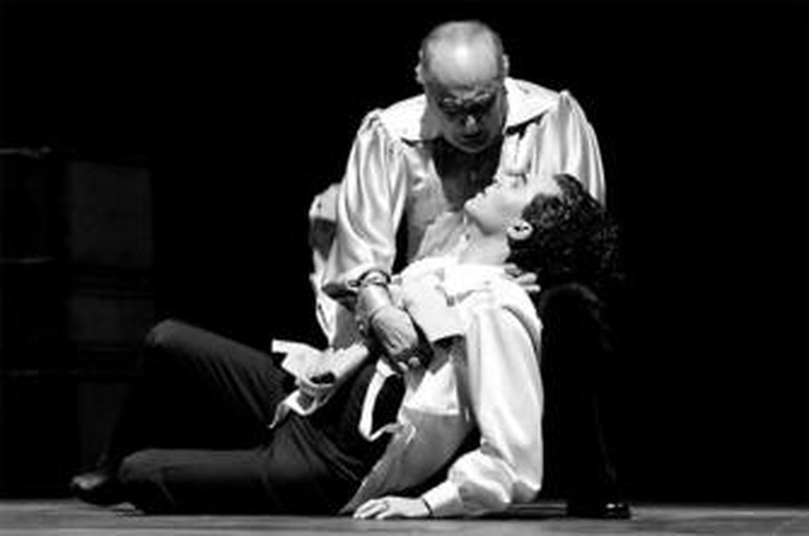 Miguel Palenzuela y Ángel Ruiz, en la representación de 'La copla quebrada'.