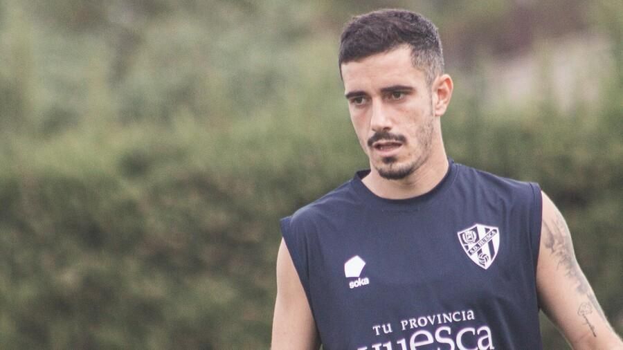 Julio Alonso imagina el Huesca-Málaga CF: "Vendrán con mucha ilusión"