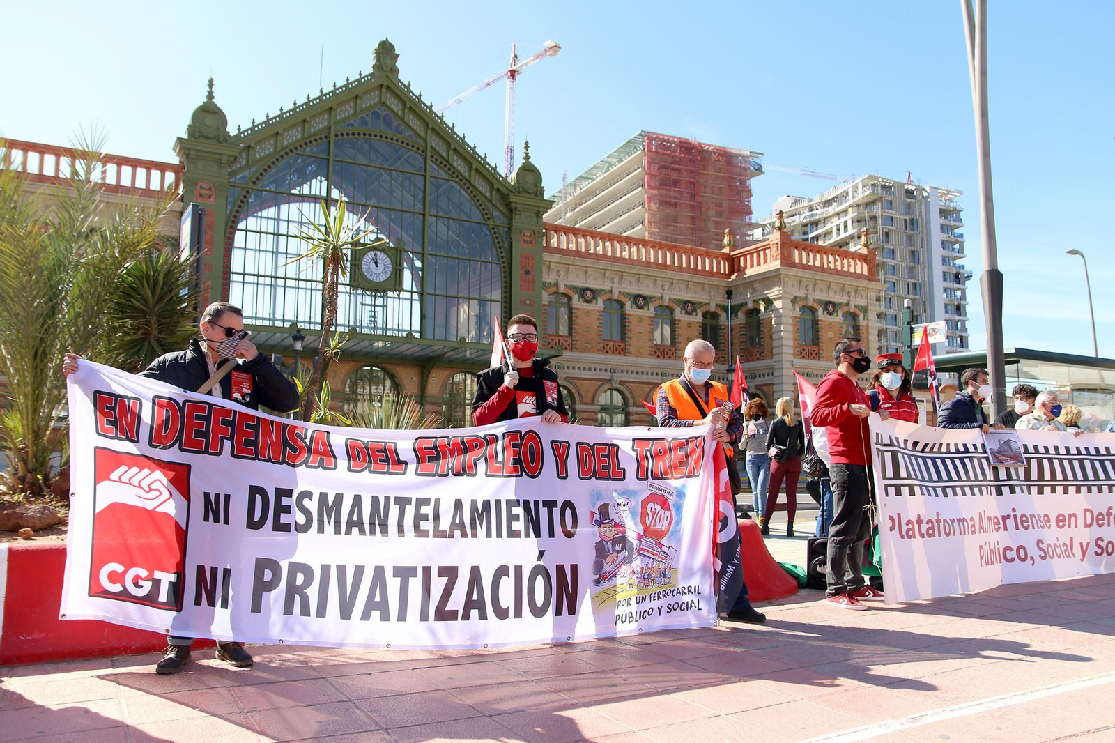 Fotogalería de la visita del ministro Ábalos a Almería