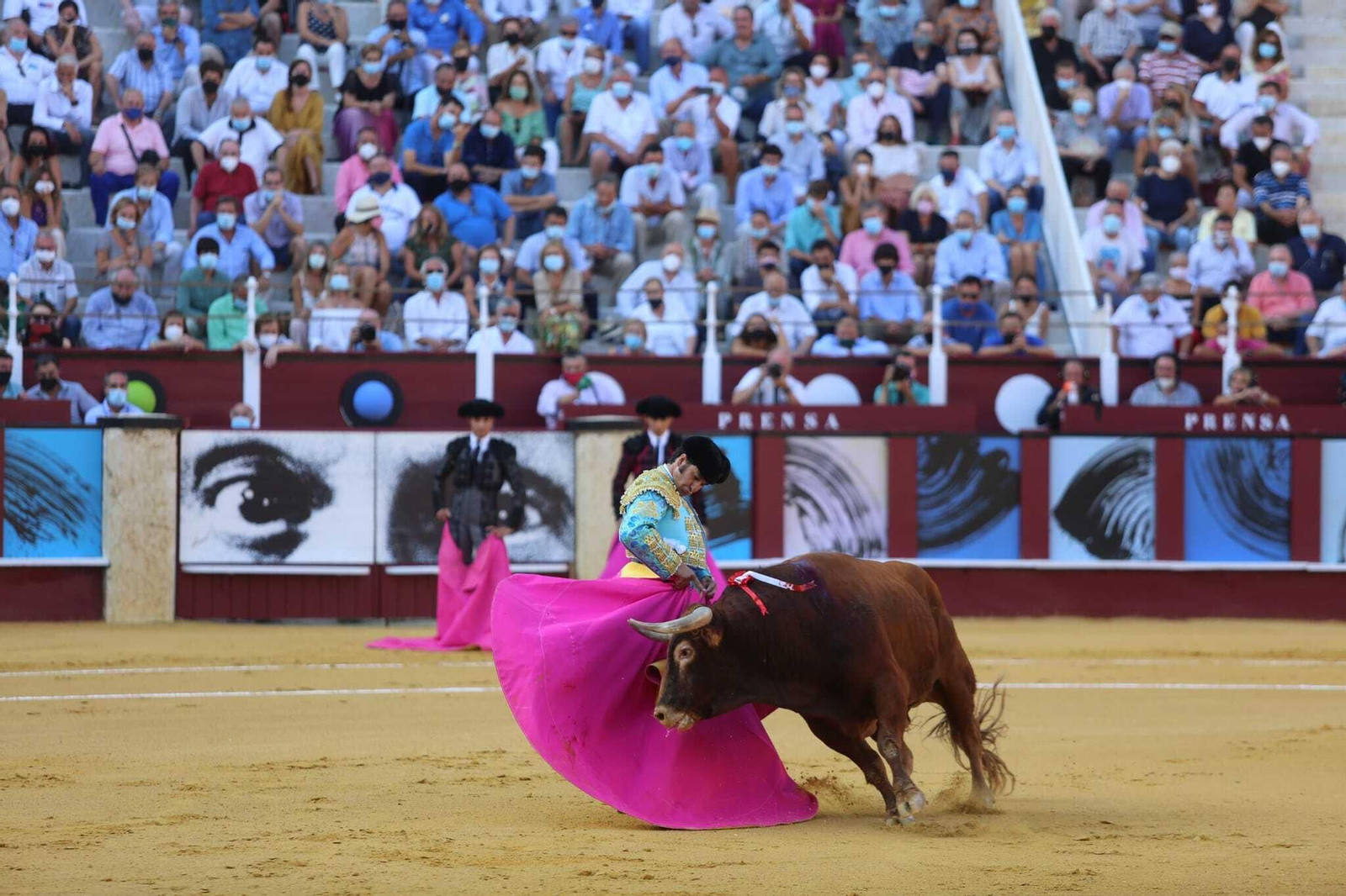 Media verónica de Morante de la Puebla
