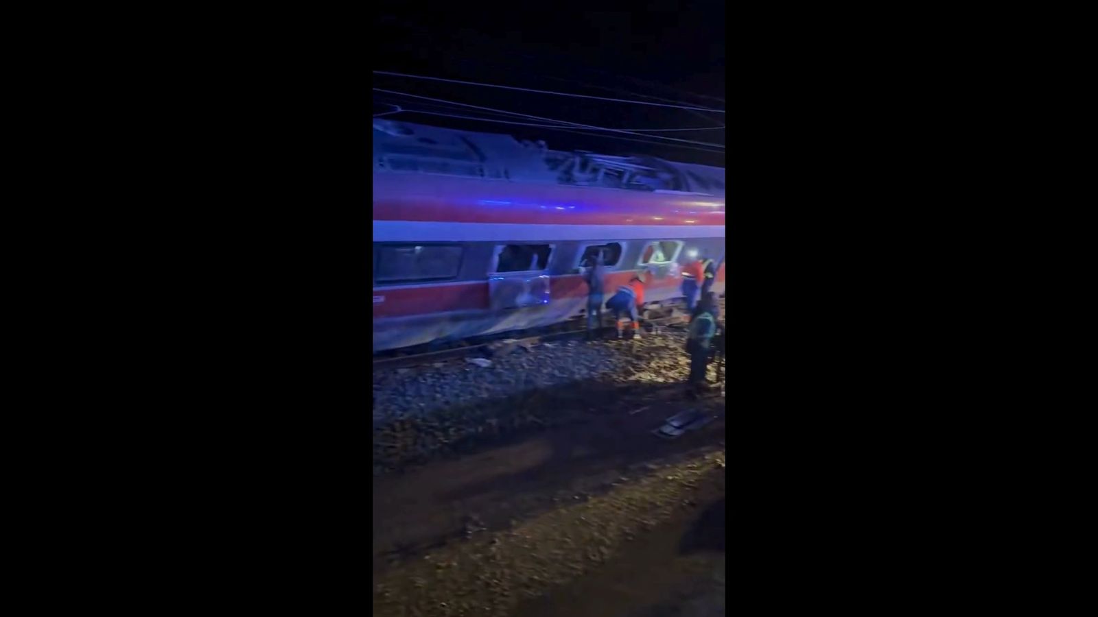 Así ha quedado uno de los trenes tras el grave accidente ferroviario en Adamuz