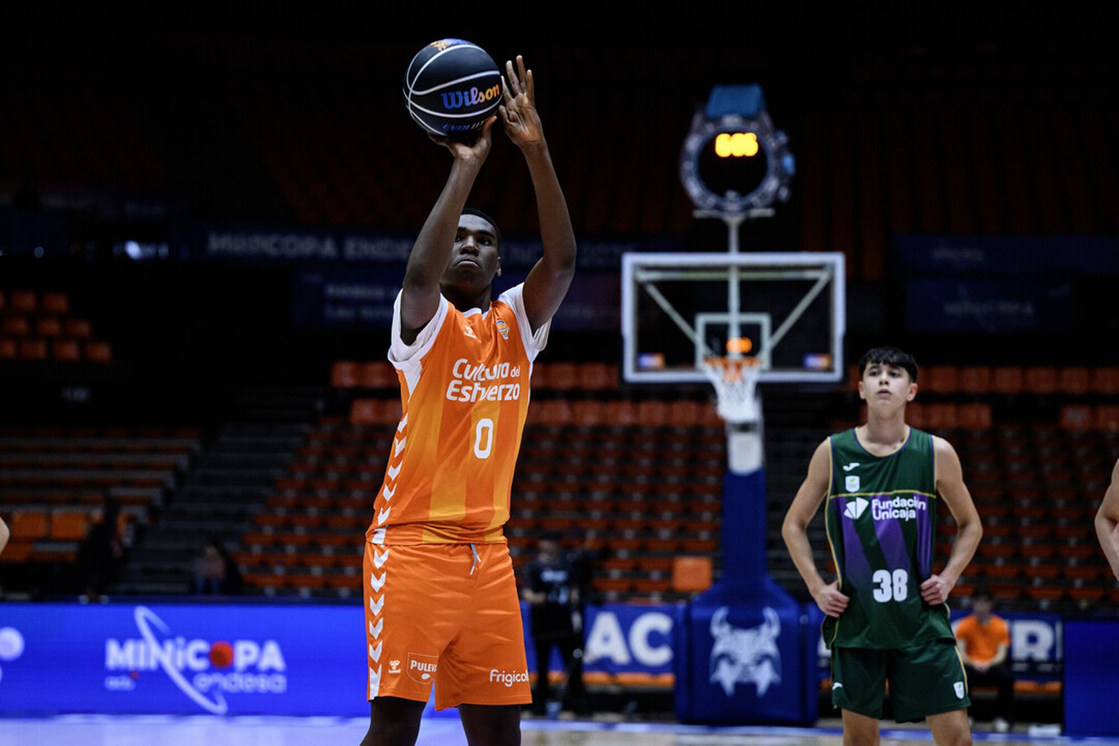 El Valencia Basket vence al Unicaja en el estreno de la Minicopa Endesa 2026