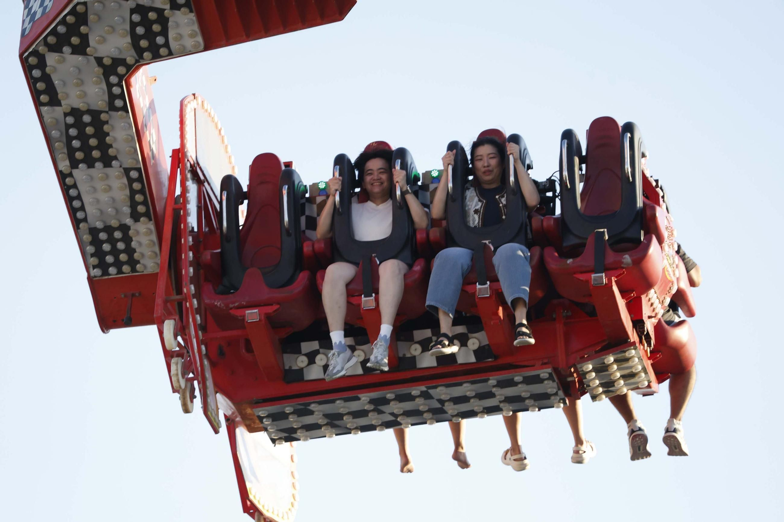 Búscate en las fotos del viernes de la Feria de La Línea