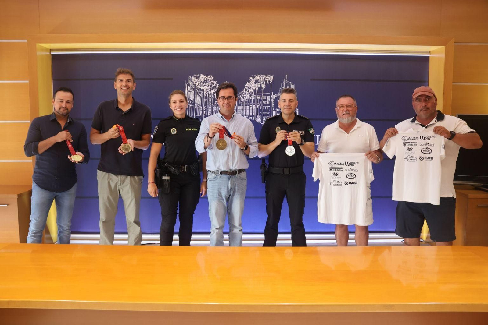 Lucie Carmen Lozano en el acto de conmemoración en El Ejido.