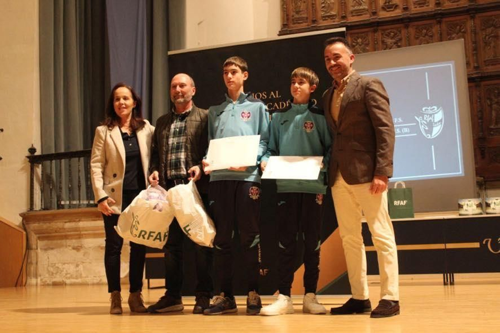 La gala Juego Limpio 2024-2025 de la Federación Jiennense de Fútbol, en imágenes