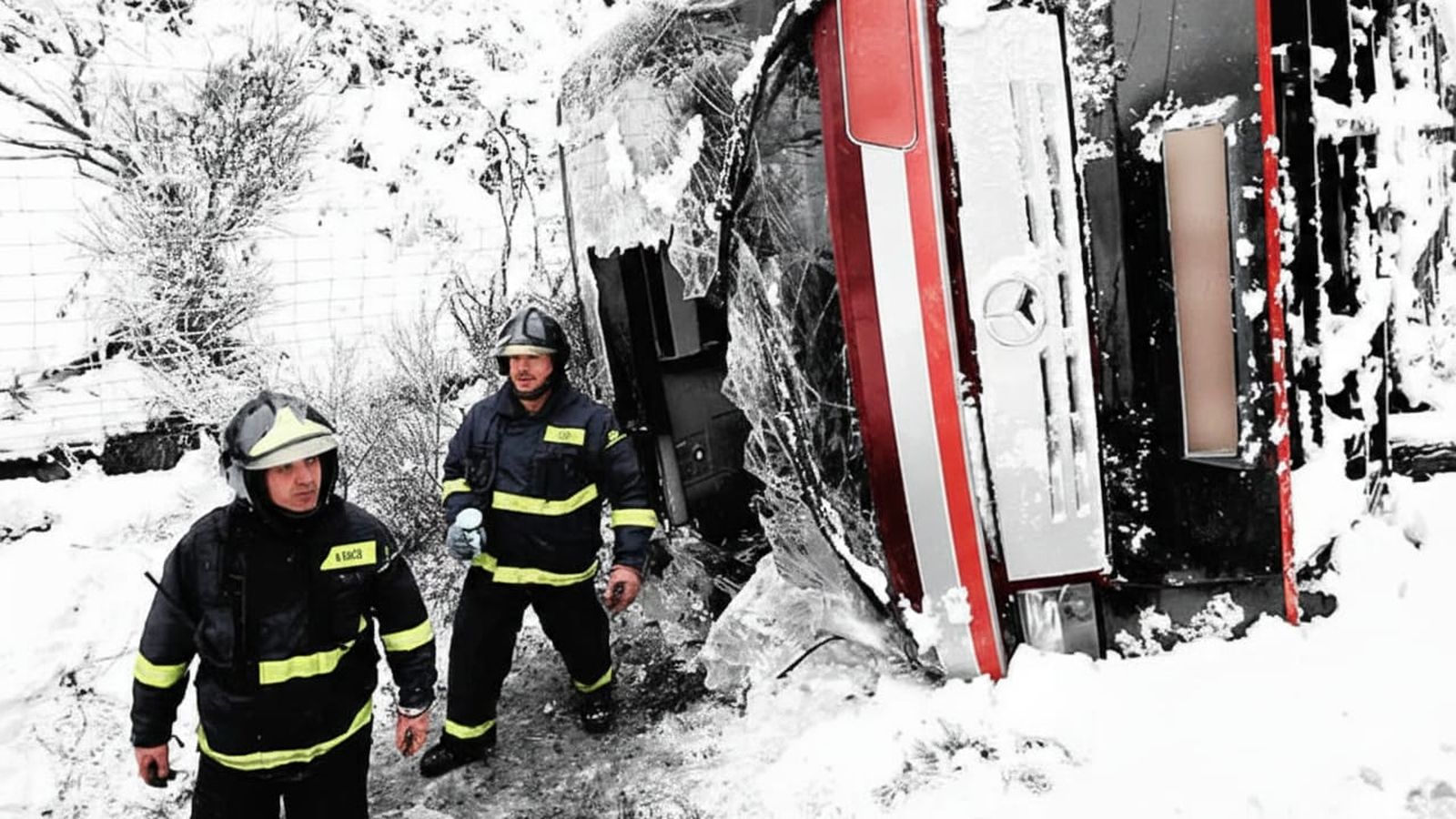 Un autobús que transportaba vecinos de Adra sufrió un grave accidente en Jumilla (Murcia) en 1981. Once personas fallecieron. El municipio abderitano vivió jornadas de luto colectivo tras el siniestro.