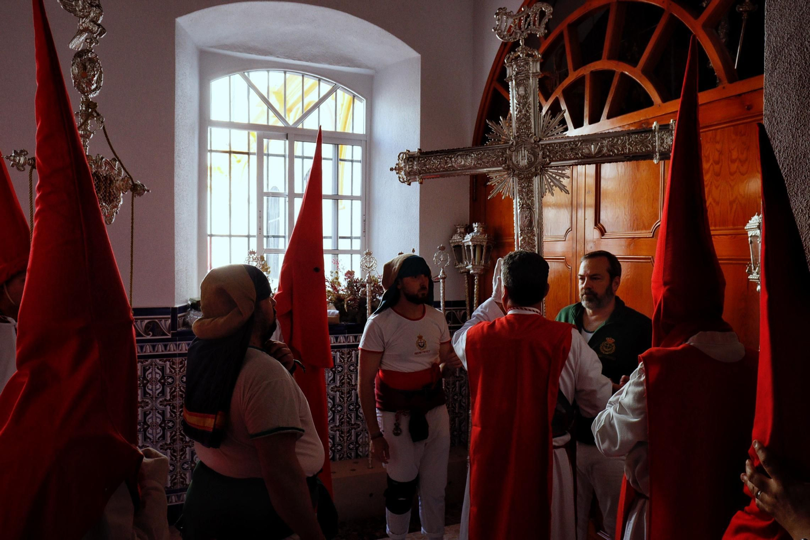 Imágenes de la salida de Humildad y Paciencia en la Semana Santa de Chiclana 2025