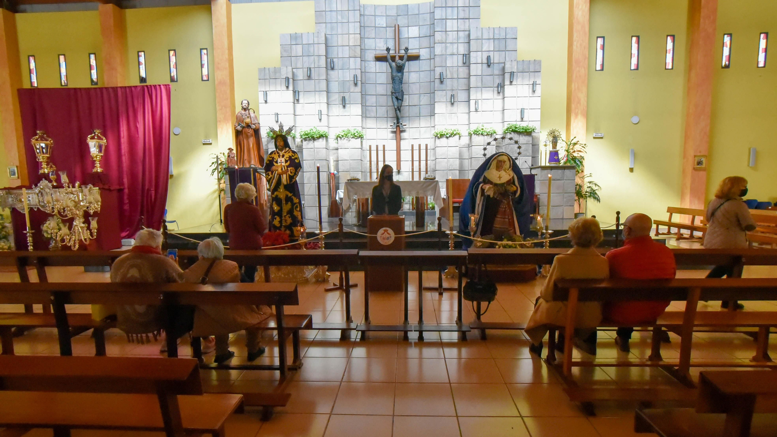 Fotos de la Veneración al Cristo de Medinaceli en La Línea