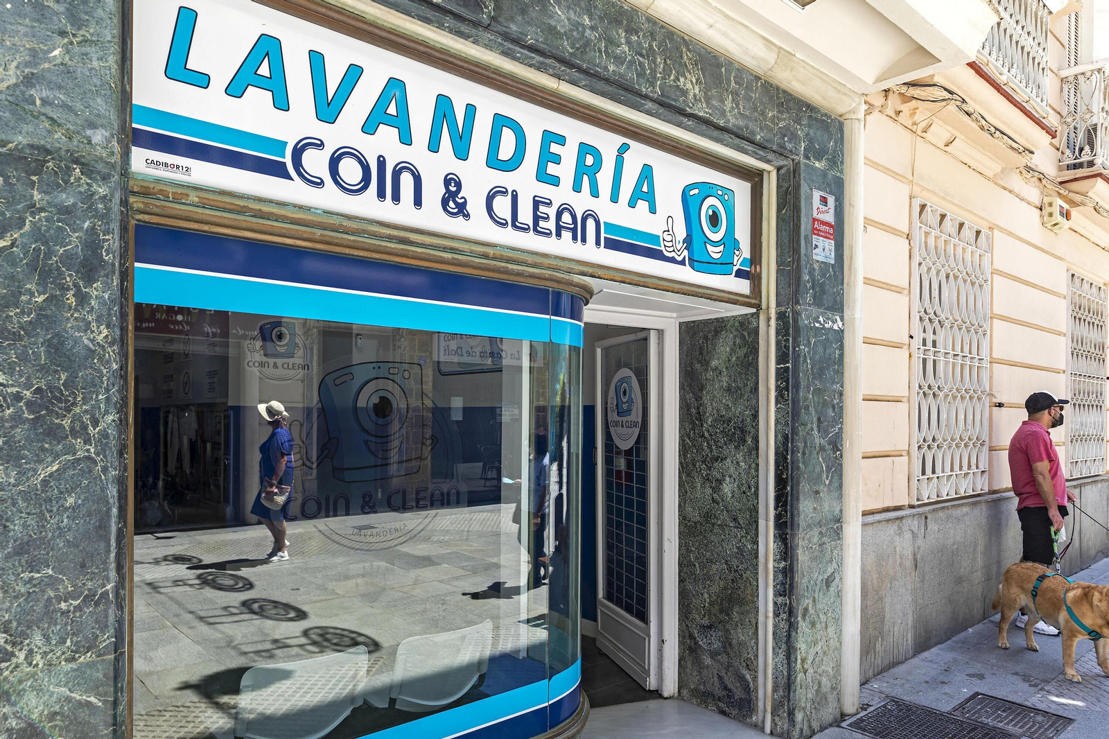 Columla y Ancha, imágenes de referentes del comercio en Cádiz