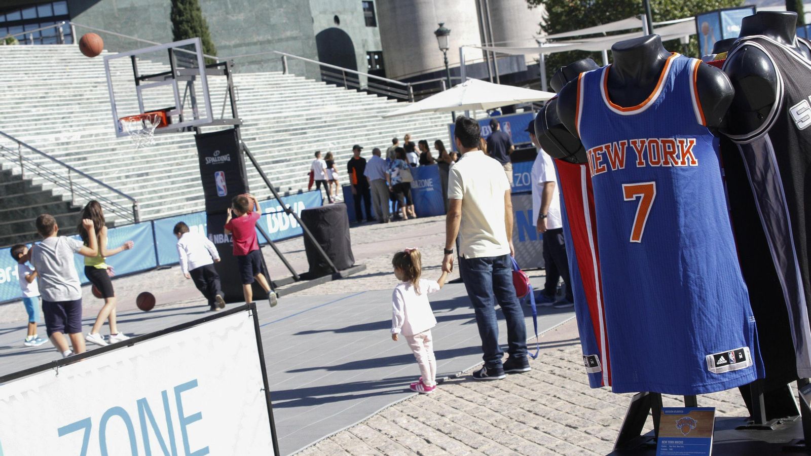 La explanada del Palacio de Congresos ha acogido grandes eventos.