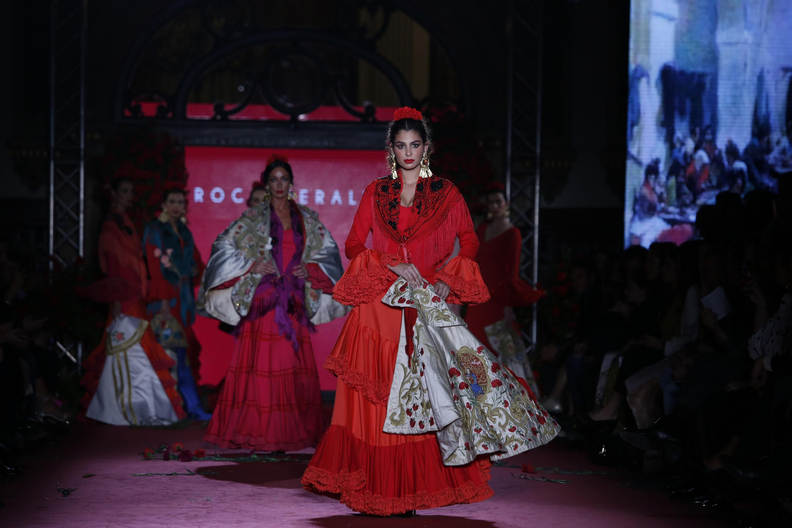 Rocío Peralta en We Love Flamenco 2020, el desfile en fotos
