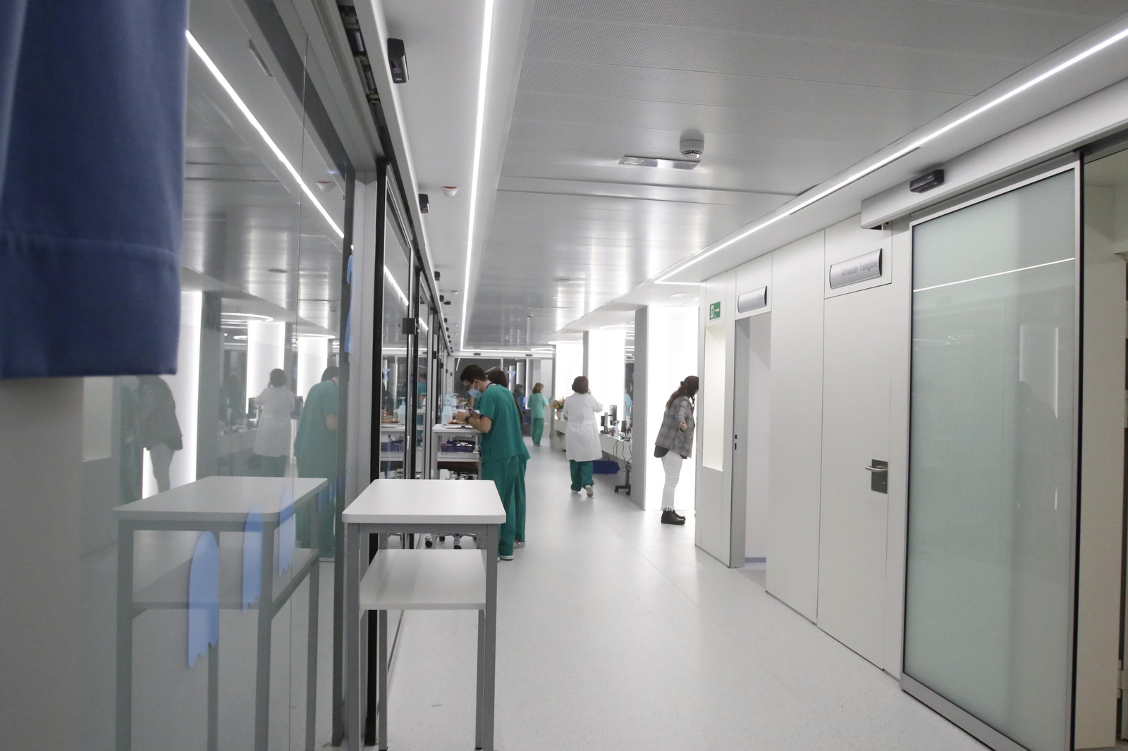 El Hospital Reina Sofía inaugura su nueva UCI Pediátrica