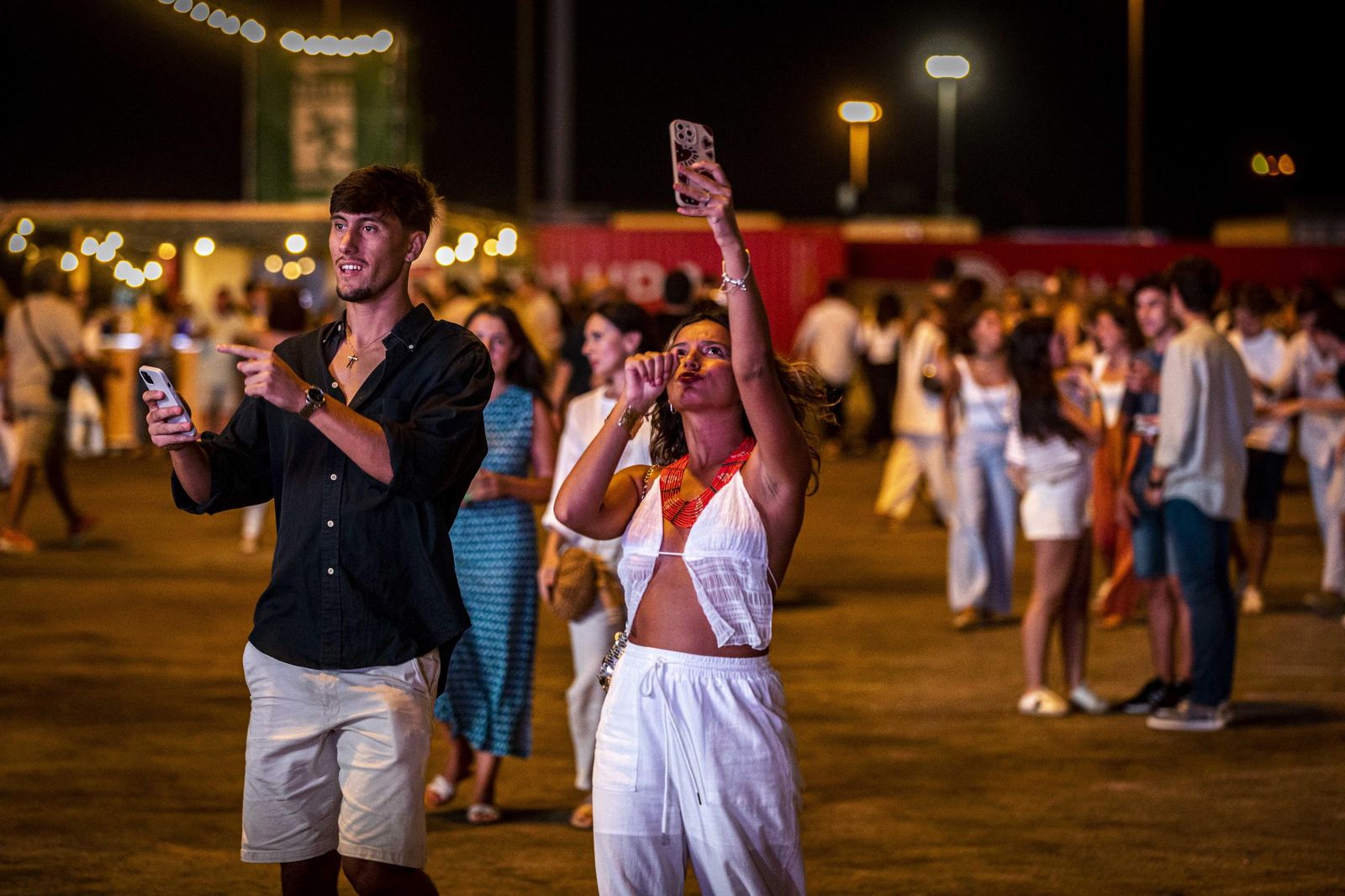 Búscate en las fotos del concierto de Melendi en Cádiz
