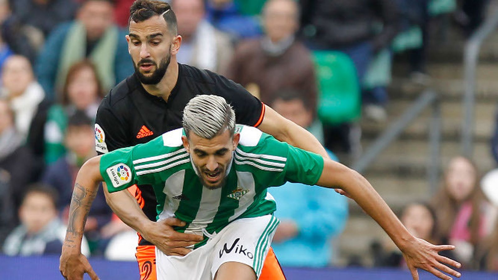 Ceballos y Montoya en un forcejeo