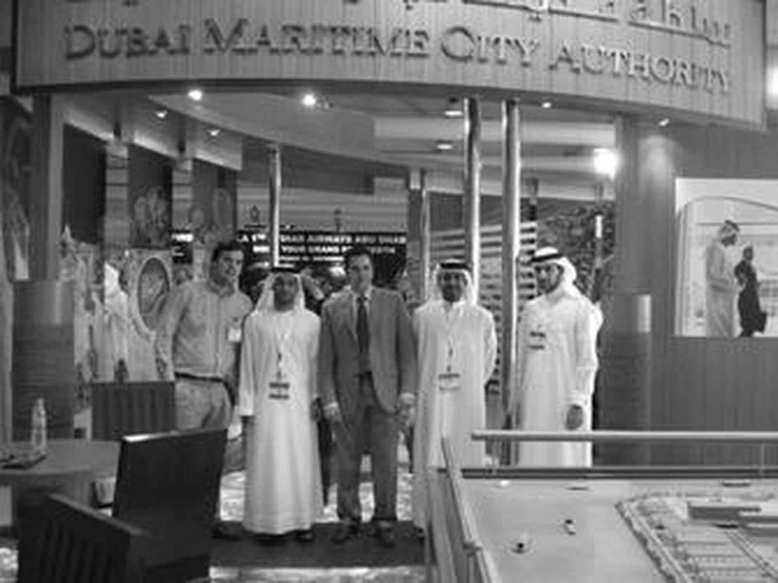 Imagen de la asistencia de Alcaidesa Puerto Deportivo en la feria de Dubai.