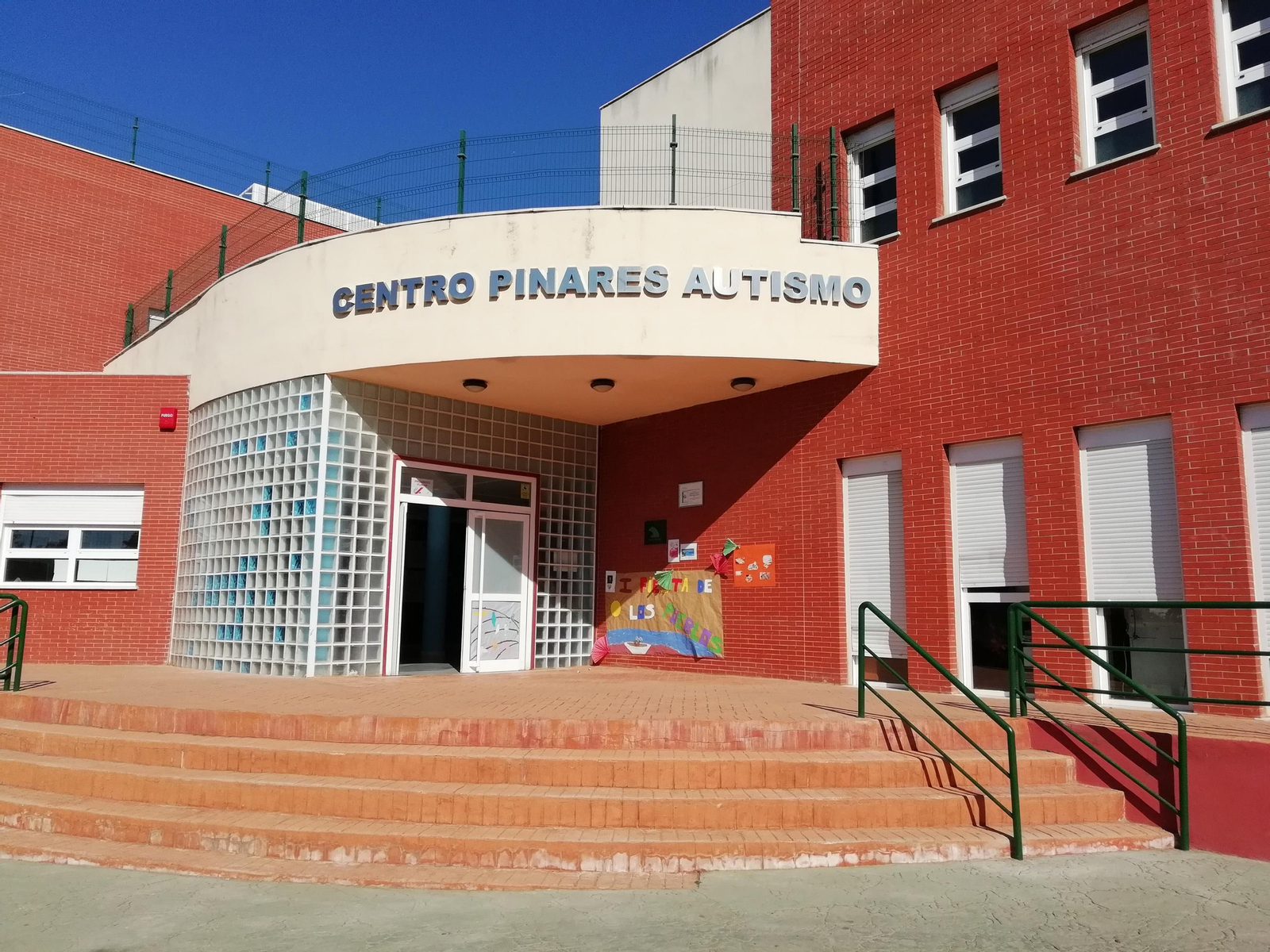 El centro de Autismo Málaga en Pinares.