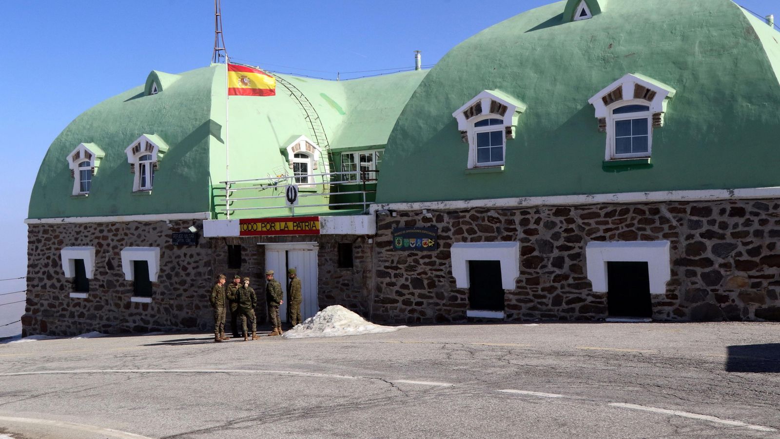 Exterior del refugio.