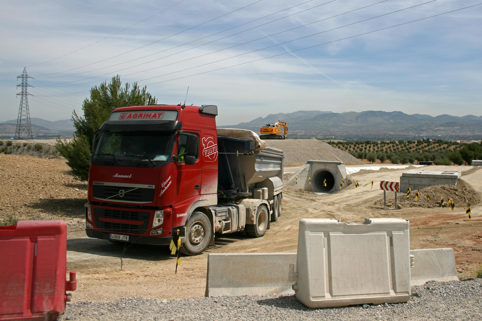 Fotos de las obras de la Segunda Circunvalación de Granada en junio de 2020