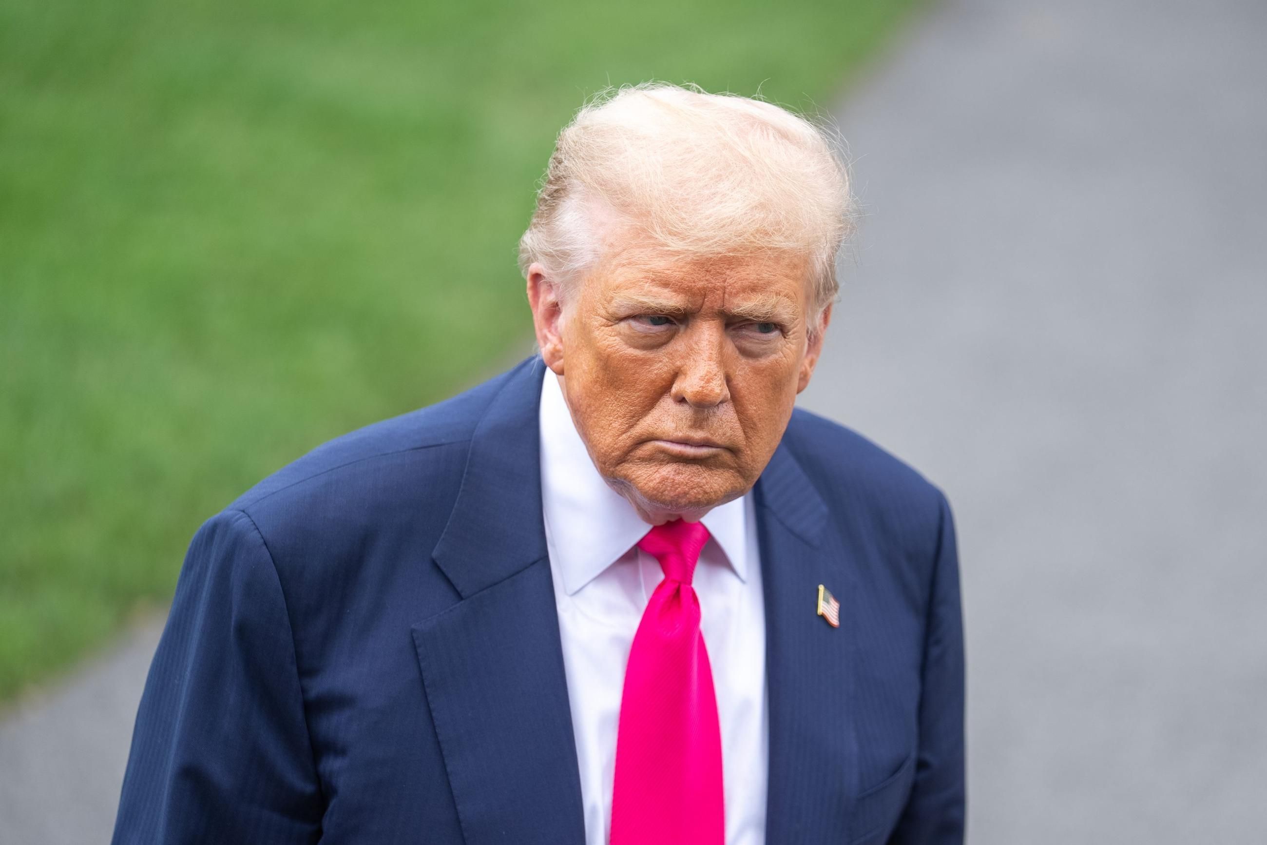 La Casa Blanca tacha de 'fake news' que Trump supiera que su nombre estaba en caso Epstein