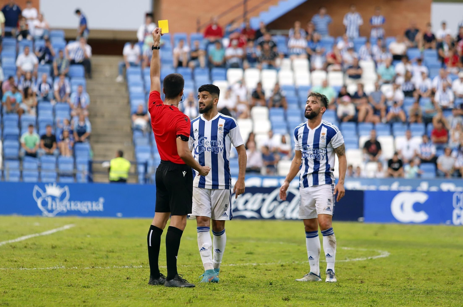 Amonestación para el Recre durante un partido de esta temporada.