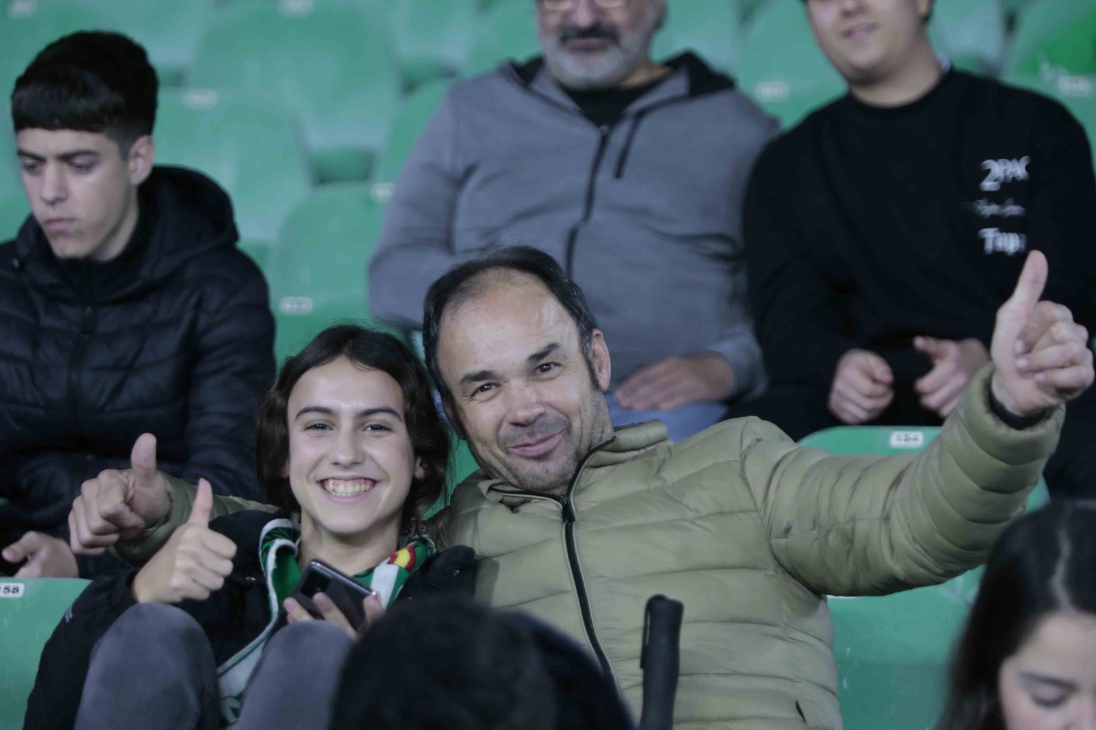 Búscate en las gradas del Villamarín