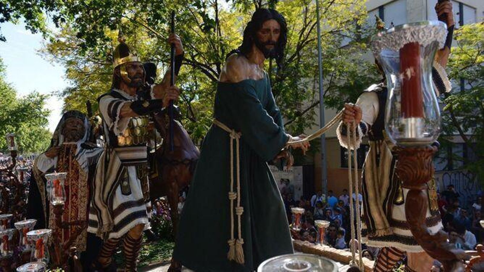 El paso de misterio de la Milagrosa