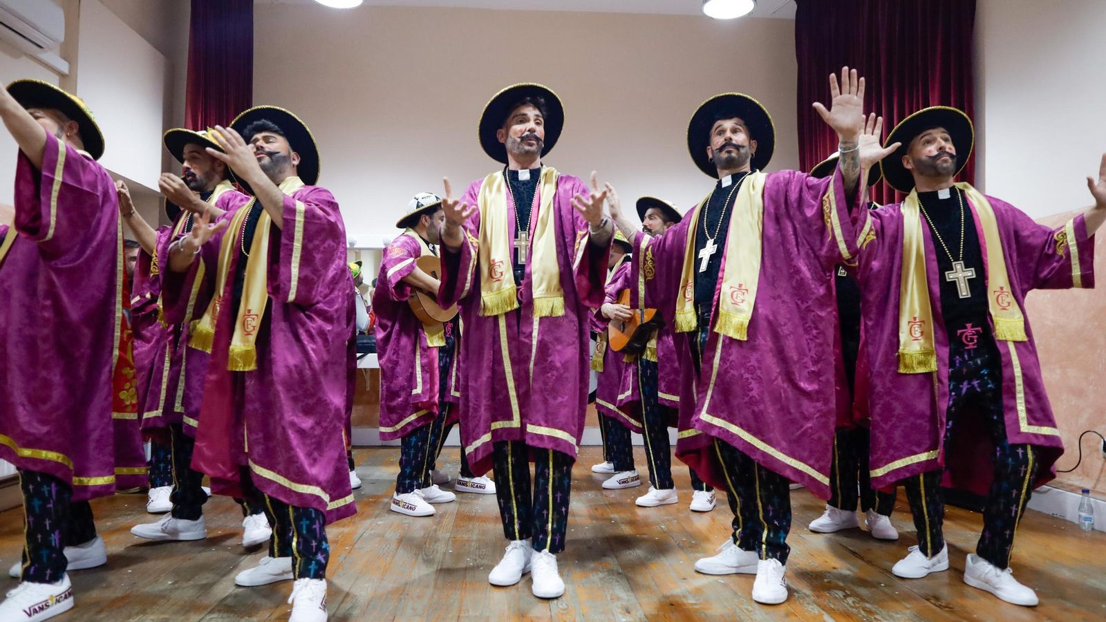 Búscate entre las mejores imágenes de la cuarta sesión de cuartos de final del COAC 2025