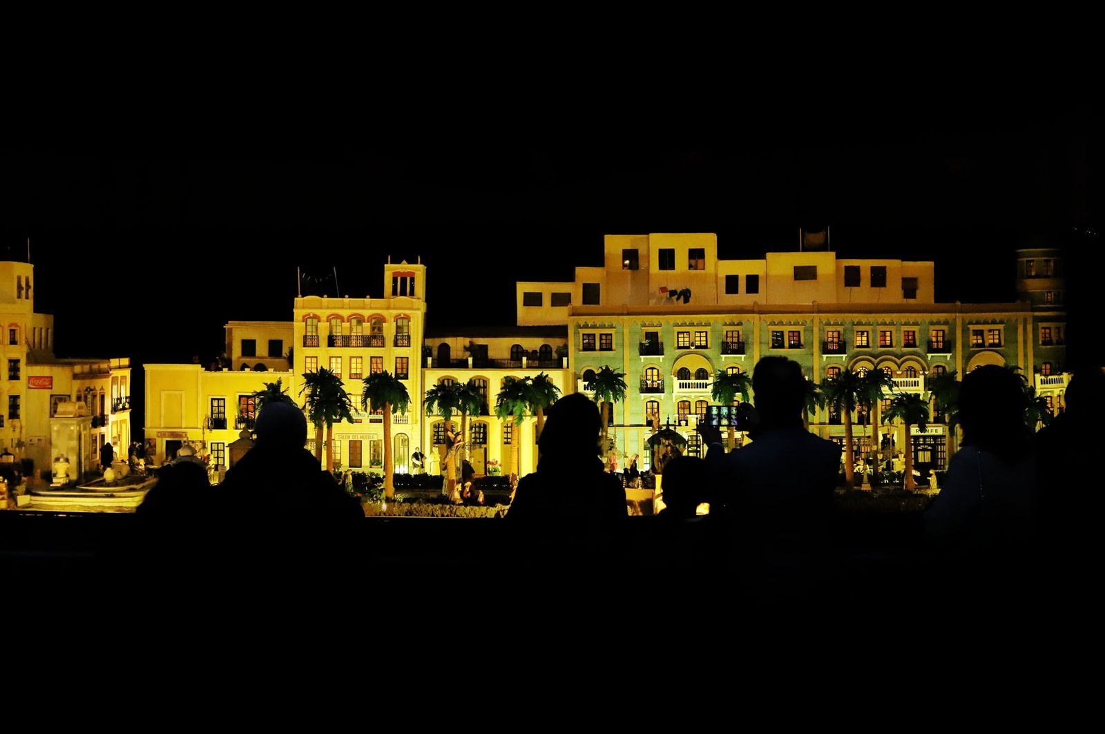 Belén del Ayuntamiento de Huelva basado en la antigua Plaza de las Monjas