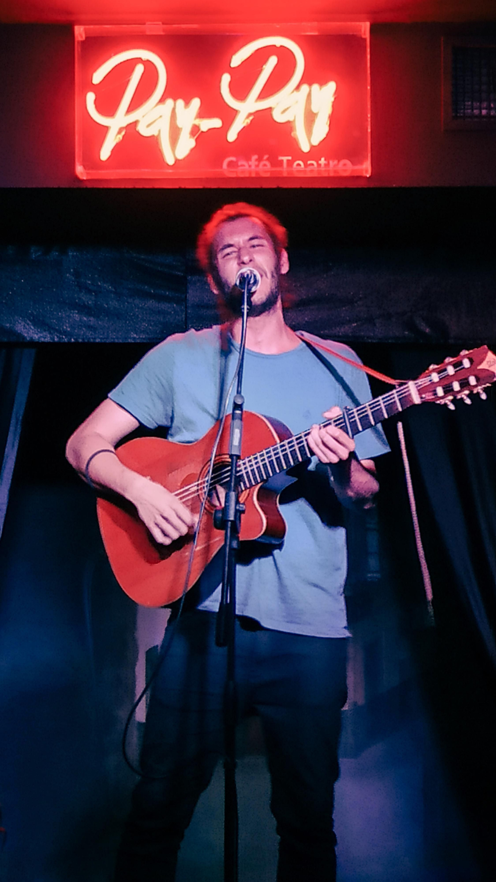 El ganador del XV Concurso de Cantautores del Pay Pay, Antonio Serrano.