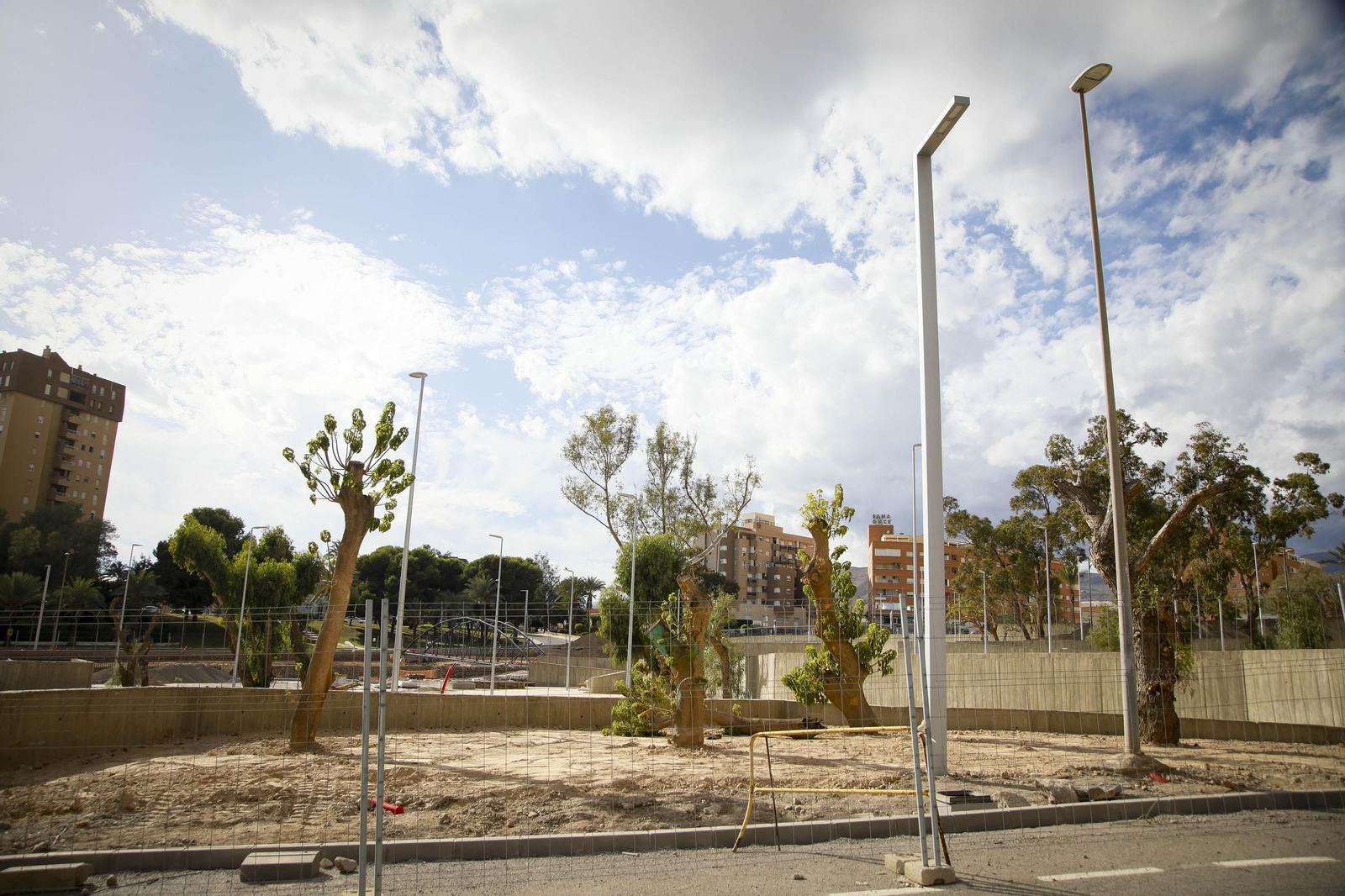 Te contamos en imágenes como avanzan las obras de la rambla de San Antonio en Aguadulce