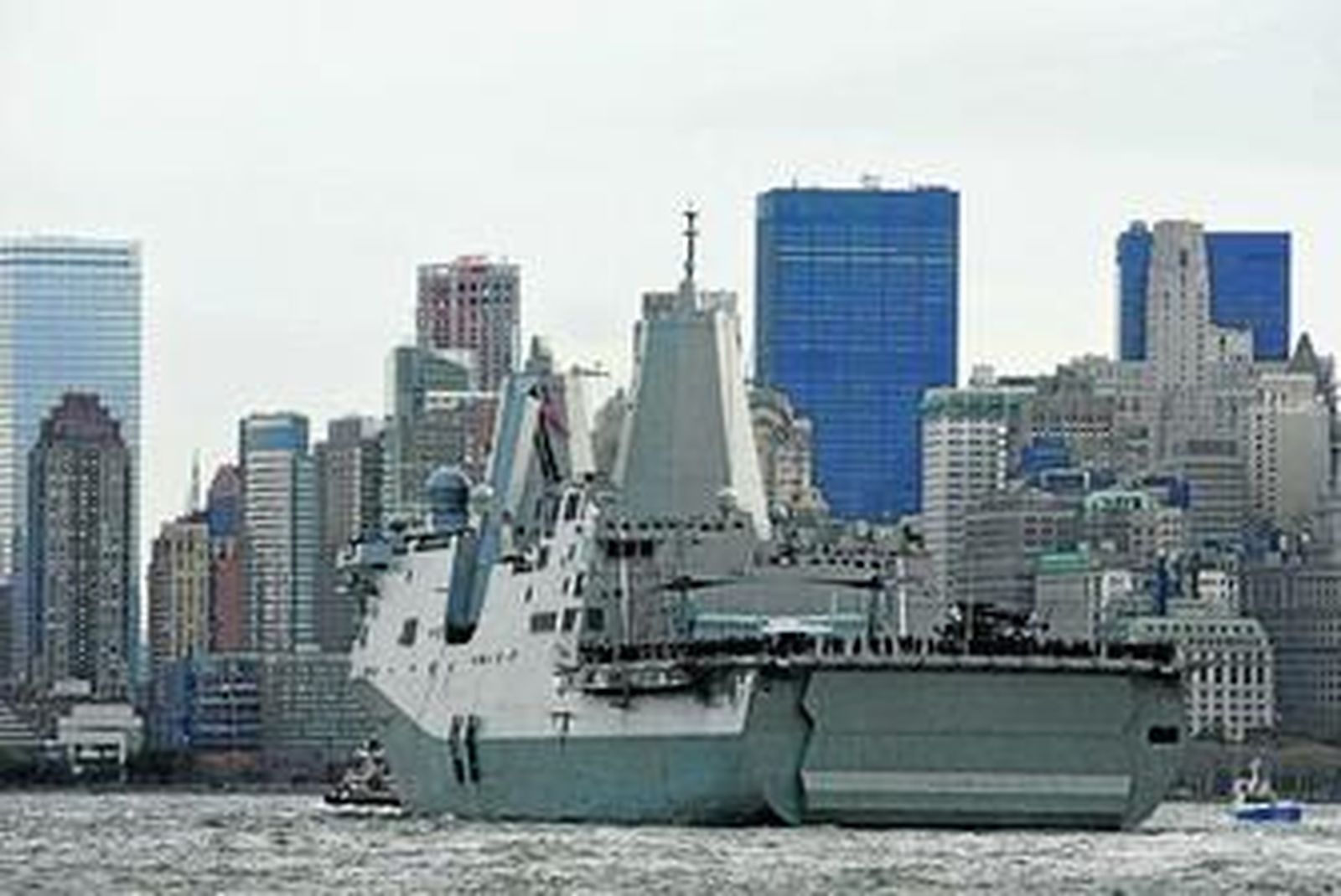 Un buque de guerra con el acero del 11-S