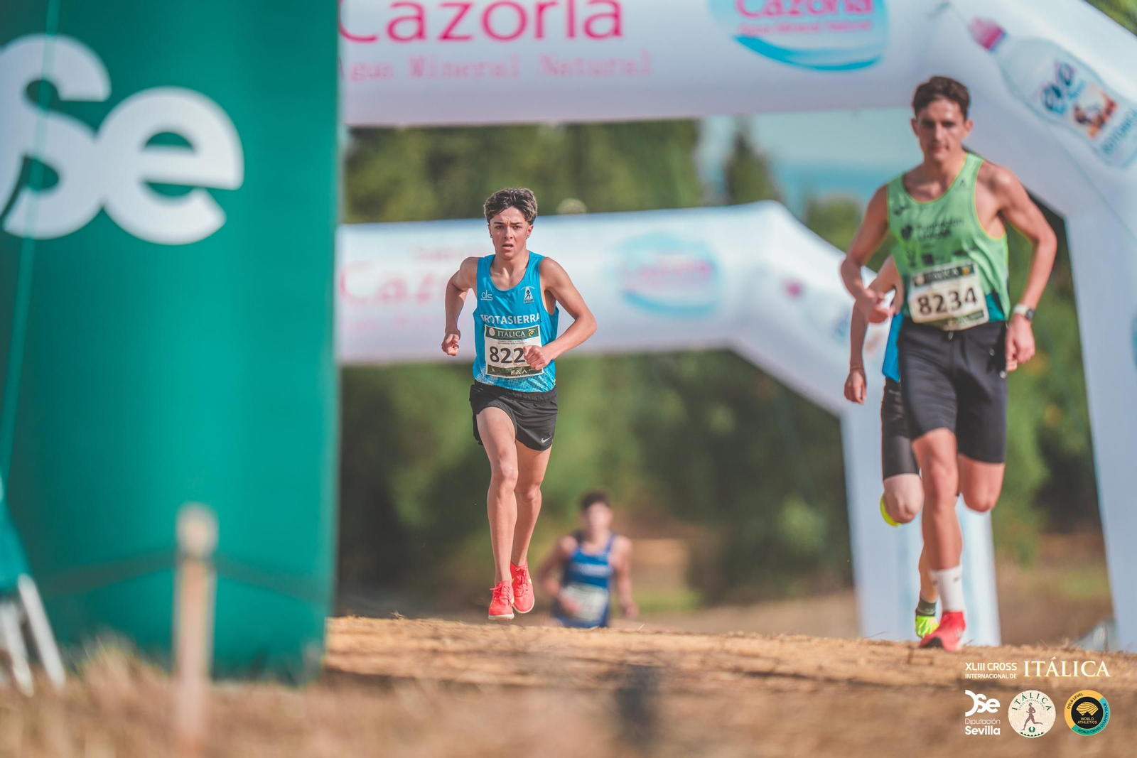 Búscate en las fotos del Cross de Itálica 2025 | 5