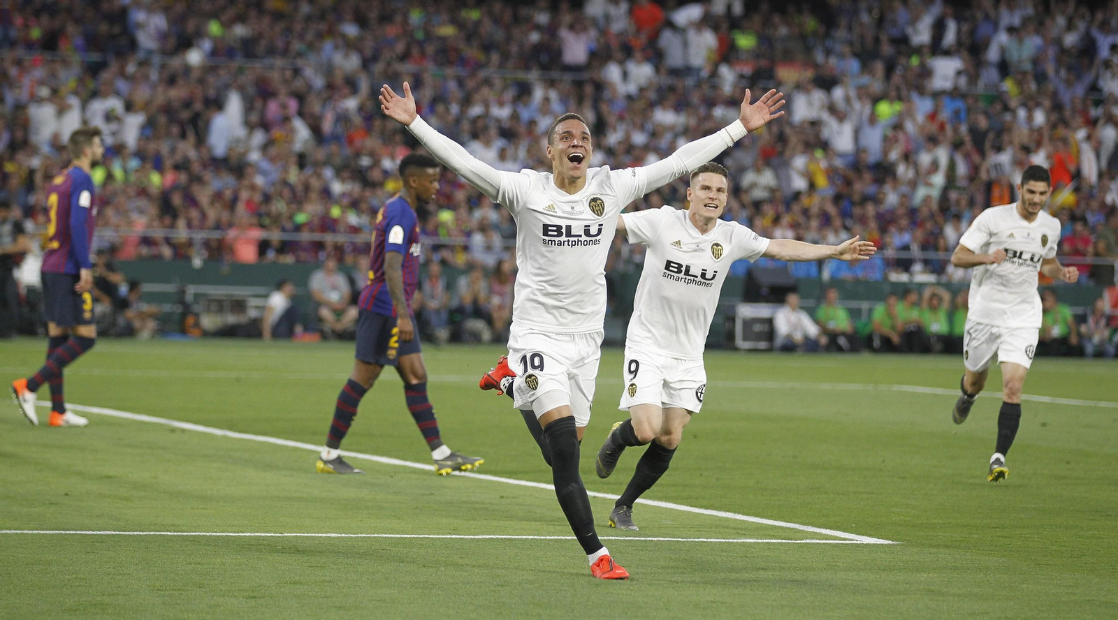 Las fotos de la final de la Copa del Rey entre el Barcelona y el Valencia en el Benito Villamarín