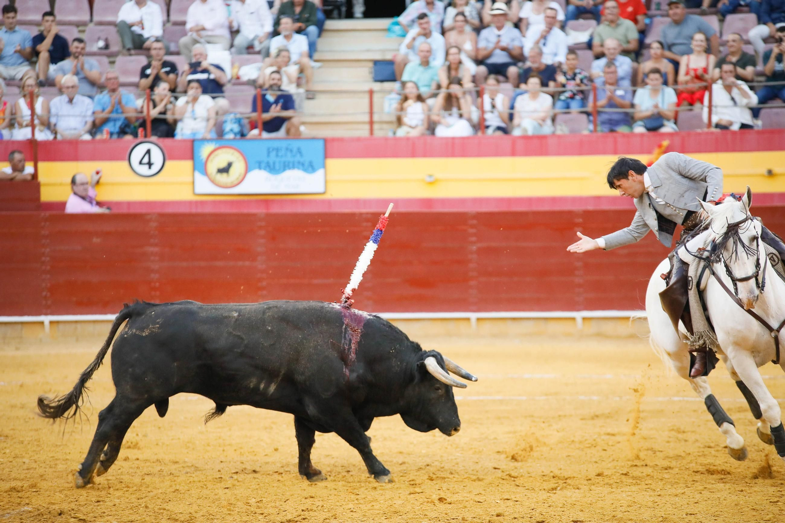 Imágenes de la corrida de toros en Roquetas de Mar