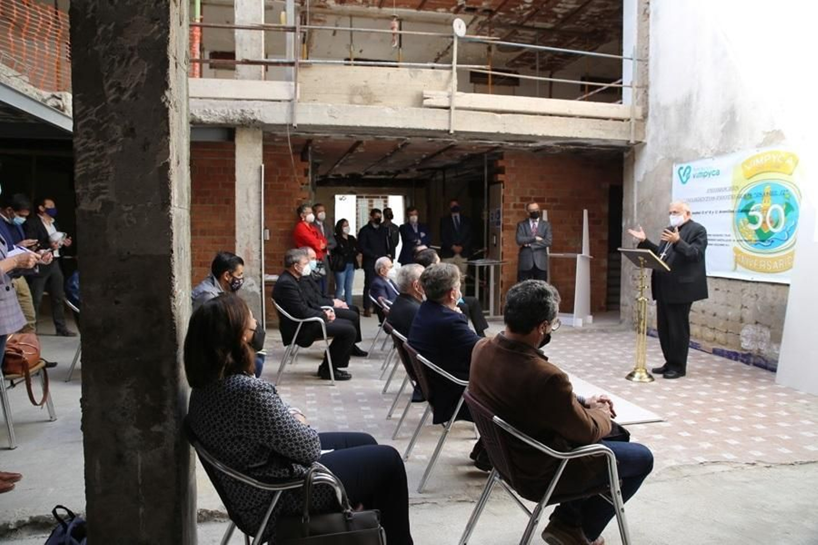 El obispo de Córdoba durante la presentación del proyecto.
