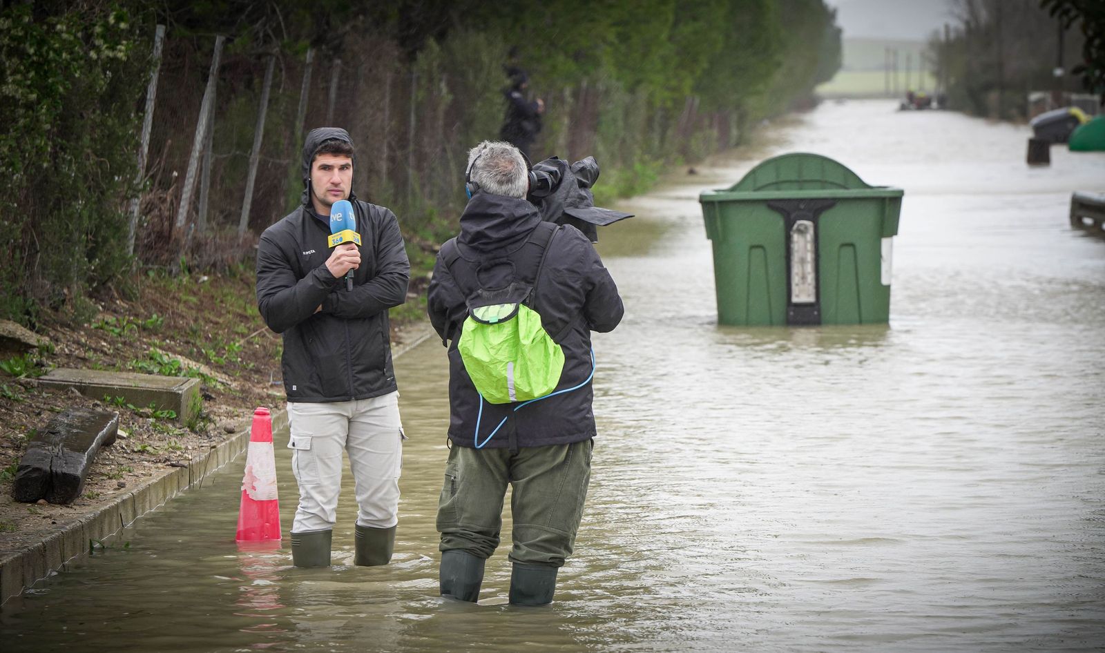 Así trabajan los grupos de élite de la Guardia Civil en las inundaciones en Jerez