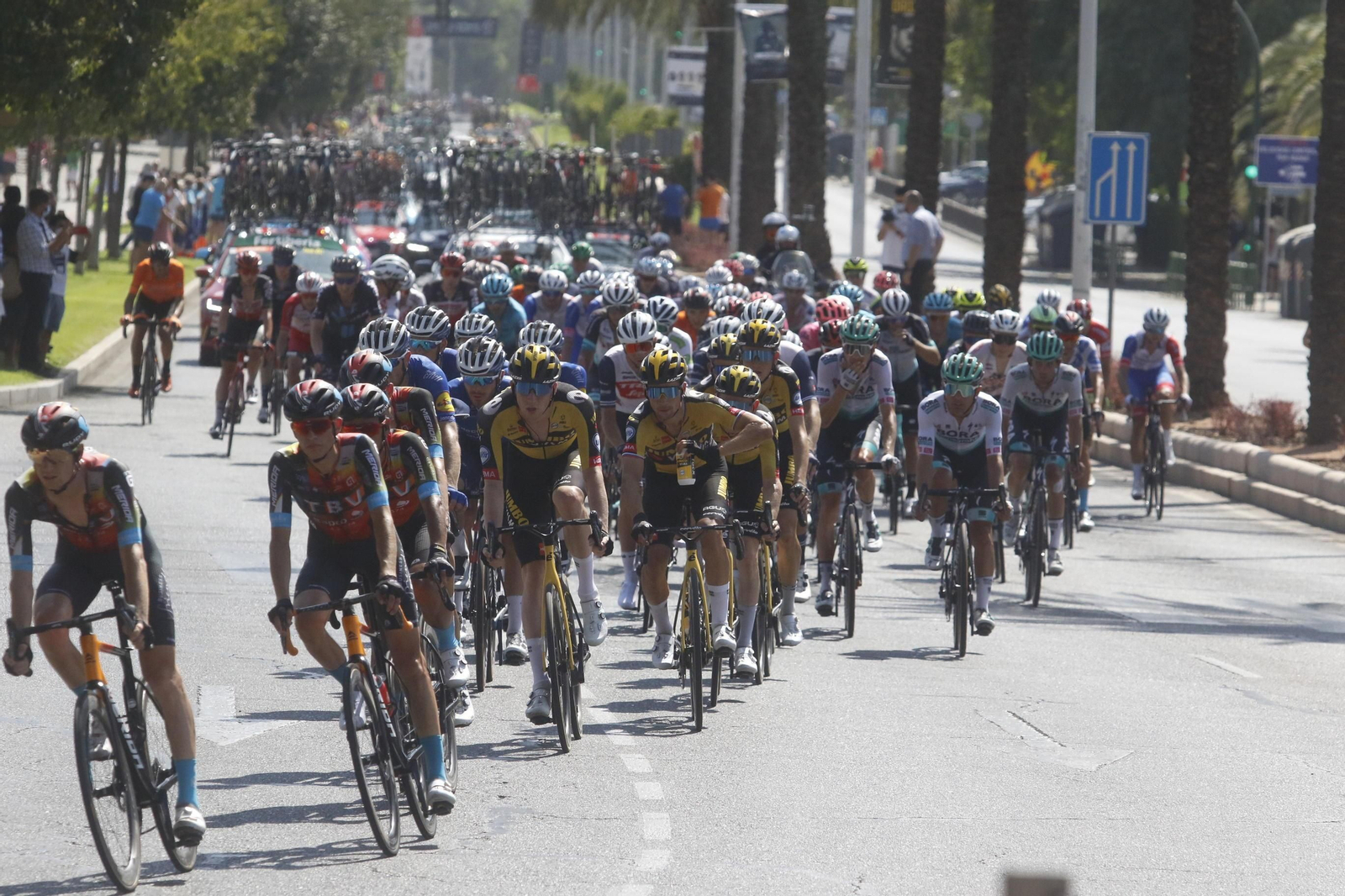 El paso de la Vuelta Ciclista por Córdoba, en fotografías