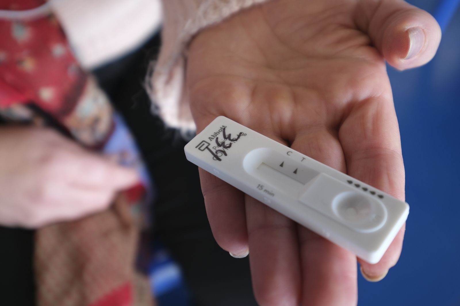 Fotogalería cribado test antígenos COVID-19 en Berja. Almería