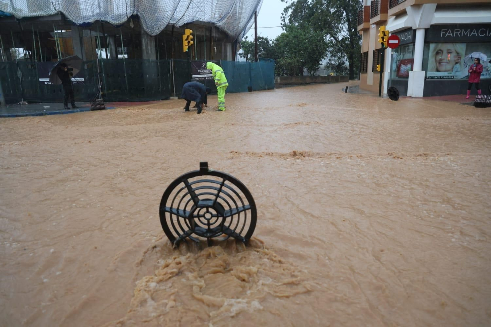 Campanillas, inundada al paso de la DANA por Málaga