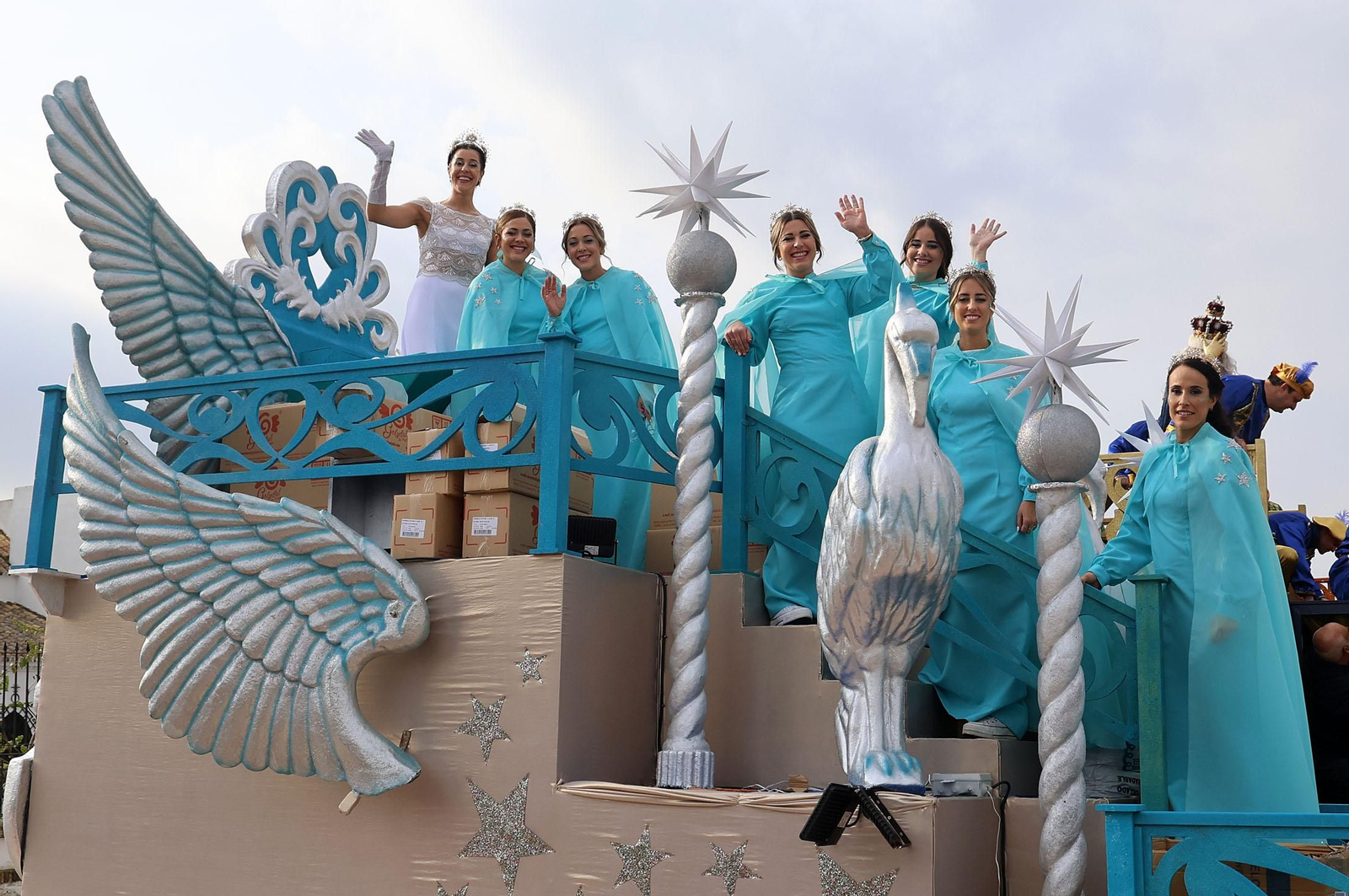 Imágenes de la Cabalgata de los Reyes Magos en Huelva