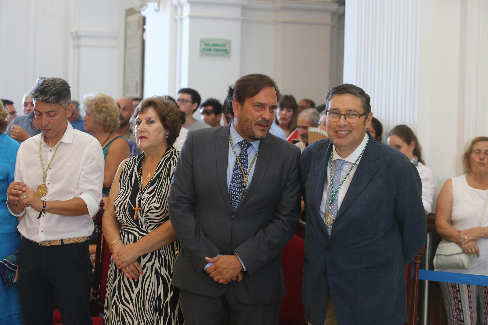 Imágenes de la solemne función del voto en el santuario de la Virgen del Rocío 2019